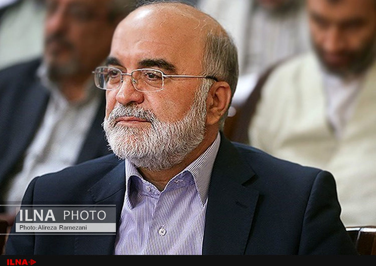 کشورهای غربی فرش قرمز را از زیر پای مجرمان فراری جمع کنند 
