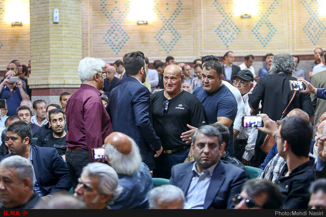 مراسم ختم ناصر ملک مطیعی