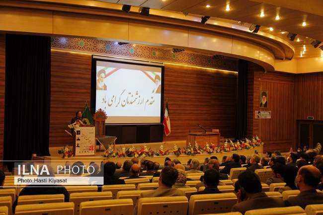 آیین رونمایی ازکتاب فاخر 